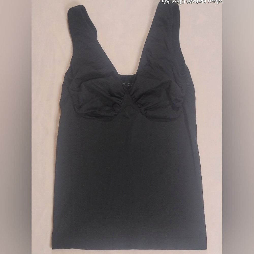 0816. EUC ~ Heavenly Shapewear ~ 1X ~ Slims & Contains ~ Deep V-neck ~ Comfort!